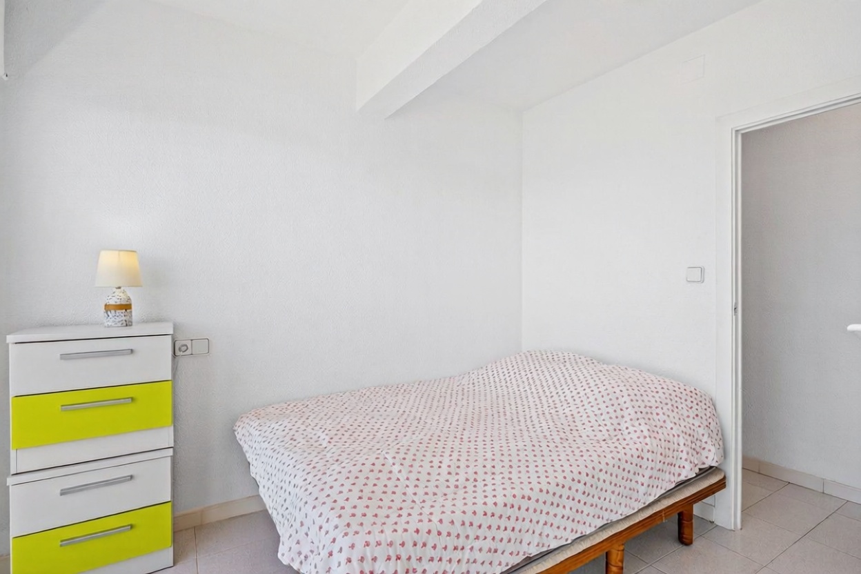 Wohnung in erste Strandlinie in Santa Pola — Schlafzimmer