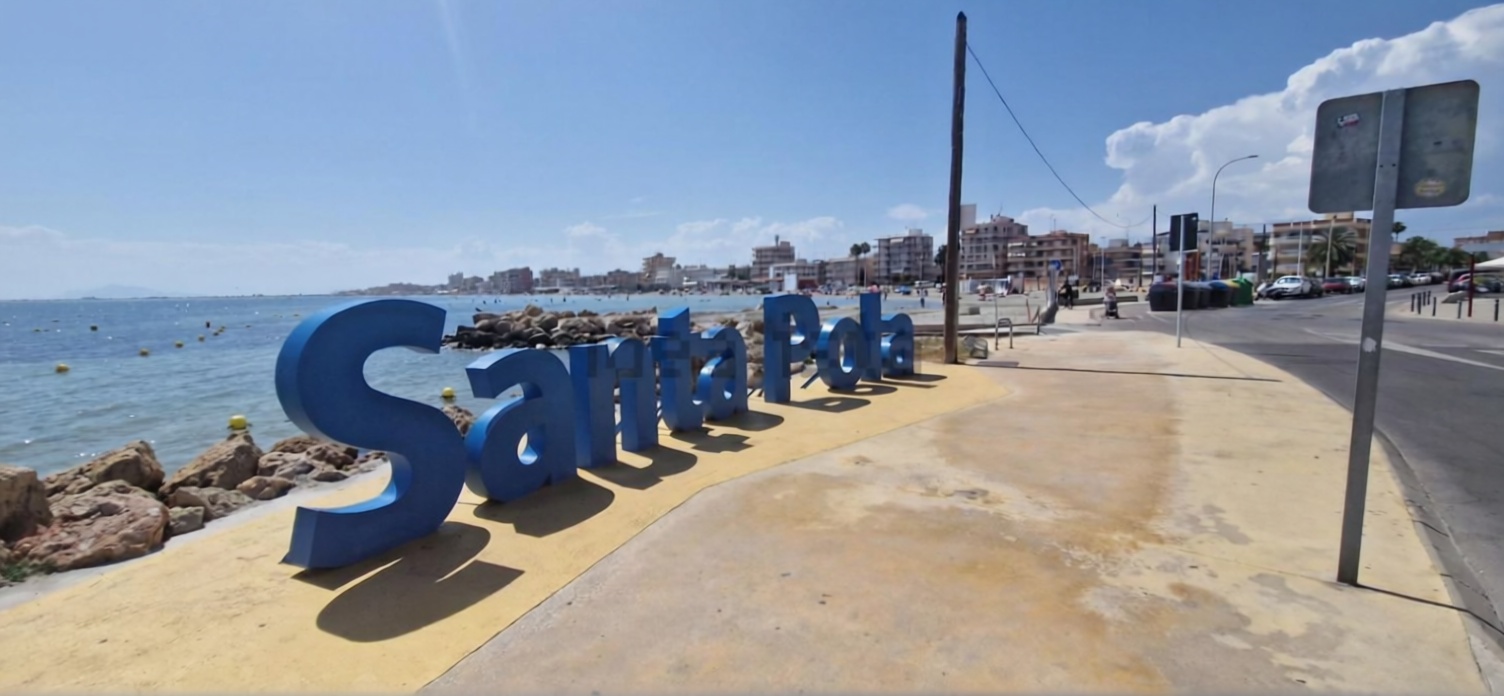Apartamento em primeira linha de praia em Santa Pola — Vista mar