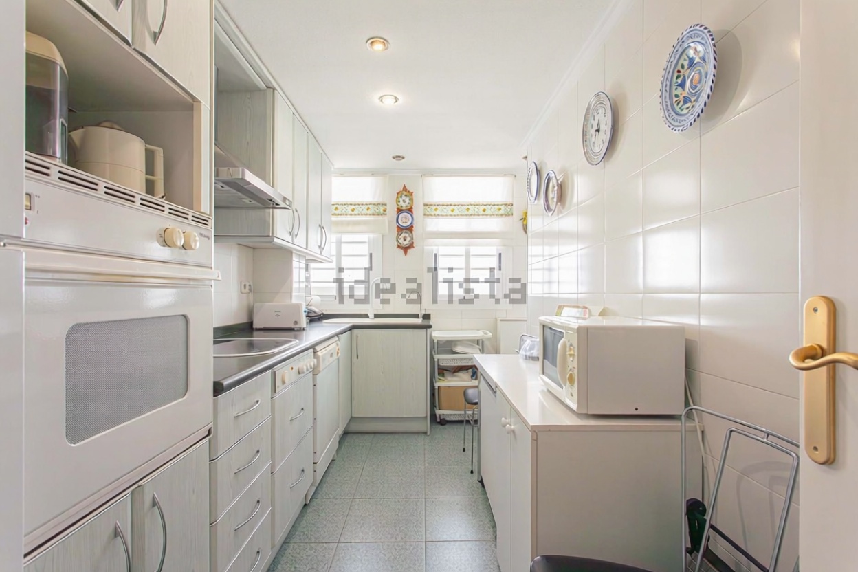 Ático em primeira linha de mar em Santa Pola — Cozinha