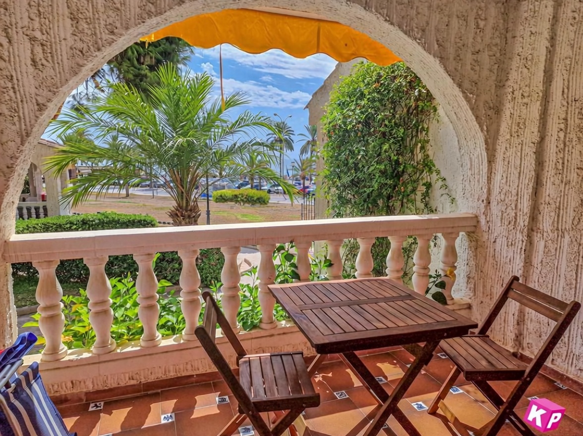Chalet con acceso directo a playa en Santa Pola