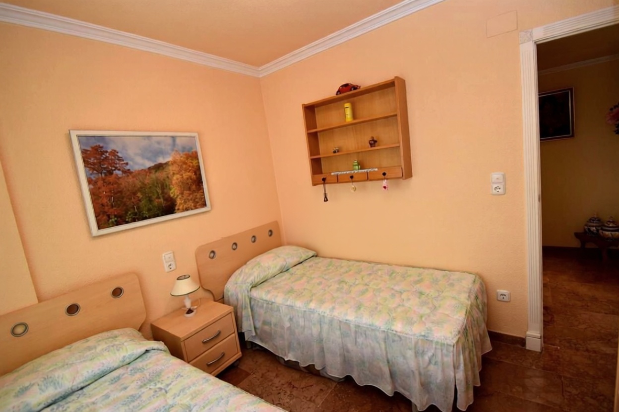 Wohnung in erste Strandlinie in Santa Pola — Schlafzimmer