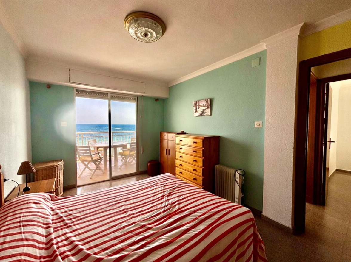 Wohnung in erste Strandlinie in Santa Pola — Schlafzimmer