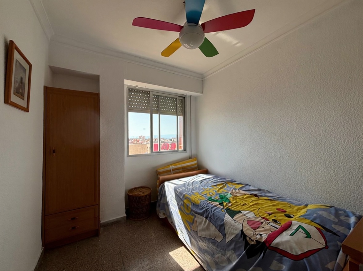Wohnung in erste Strandlinie in Santa Pola — Küche
