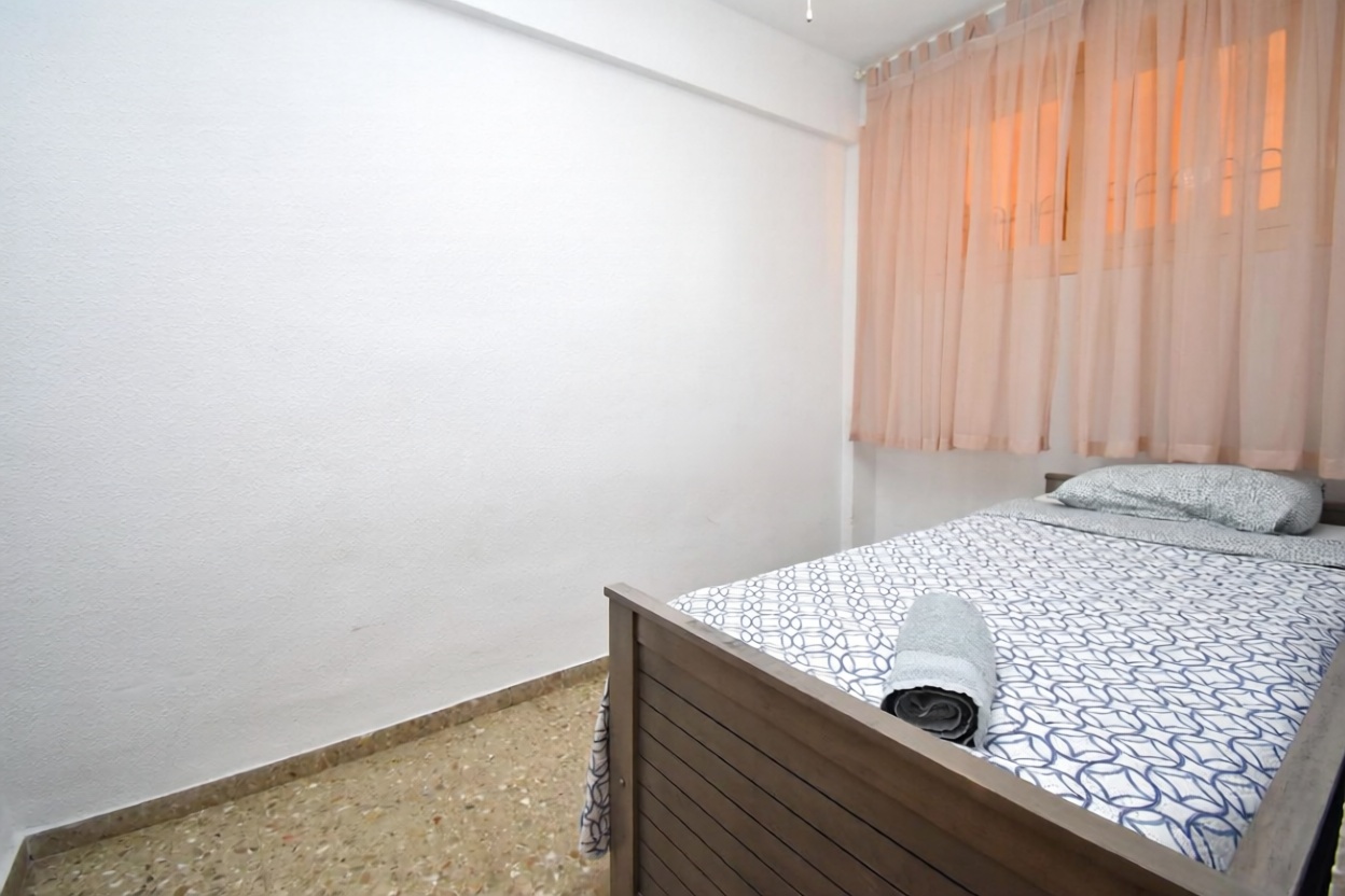 Piso en primera línea de playa en Santa Pola — Baño