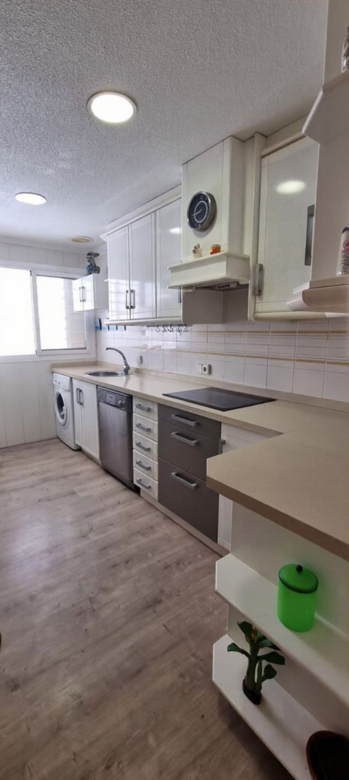 Appartement en première ligne de plage à Santa Pola — Chambre