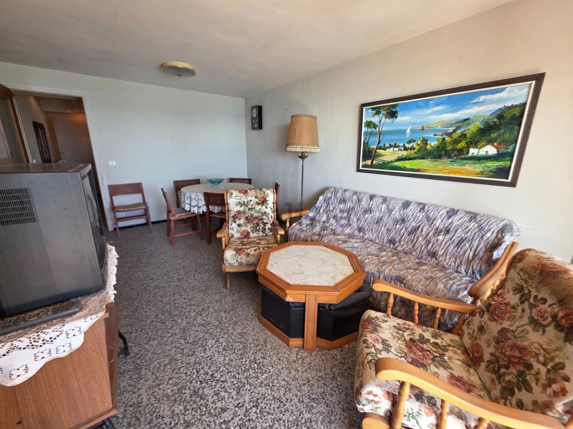 Appartement en première ligne de plage à Santa Pola — Séjour