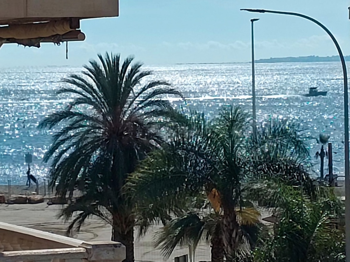 Piso en primera línea de playa en Santa Pola