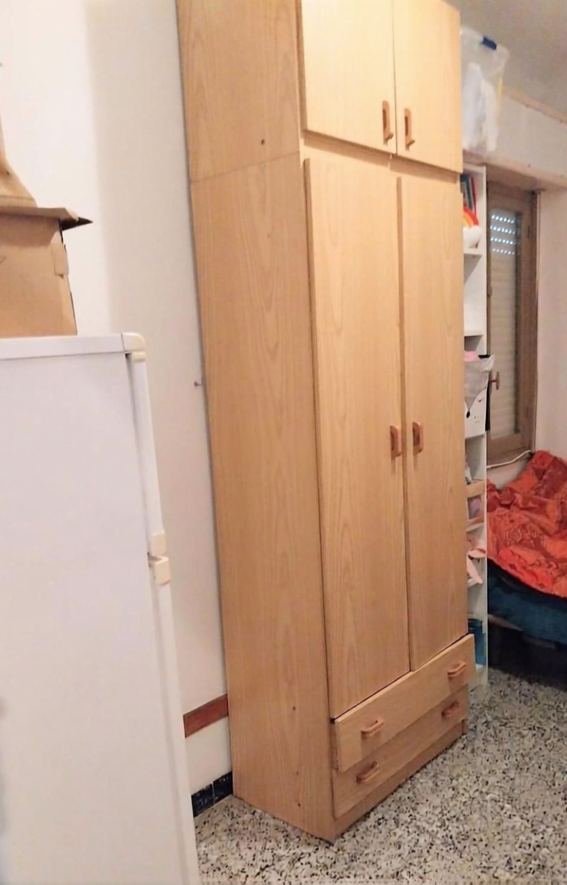 Piso en primera línea de playa en Santa Pola — Dormitorio