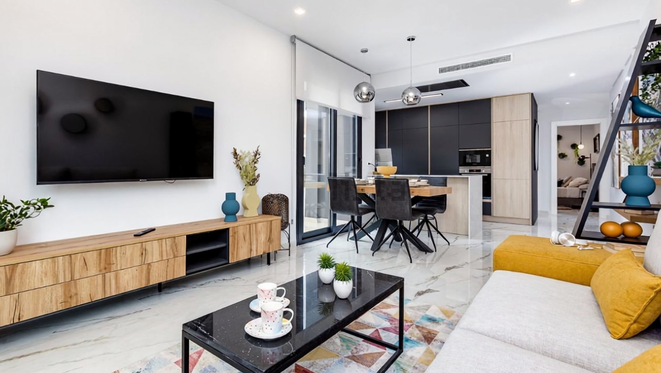 Appartement en attique en première ligne de mer à Guardamar del Segura — Séjour