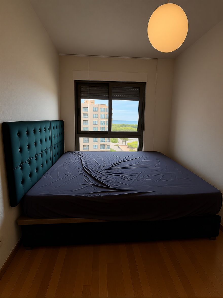 Beachfront flat in Guardamar del Segura — Bedroom
