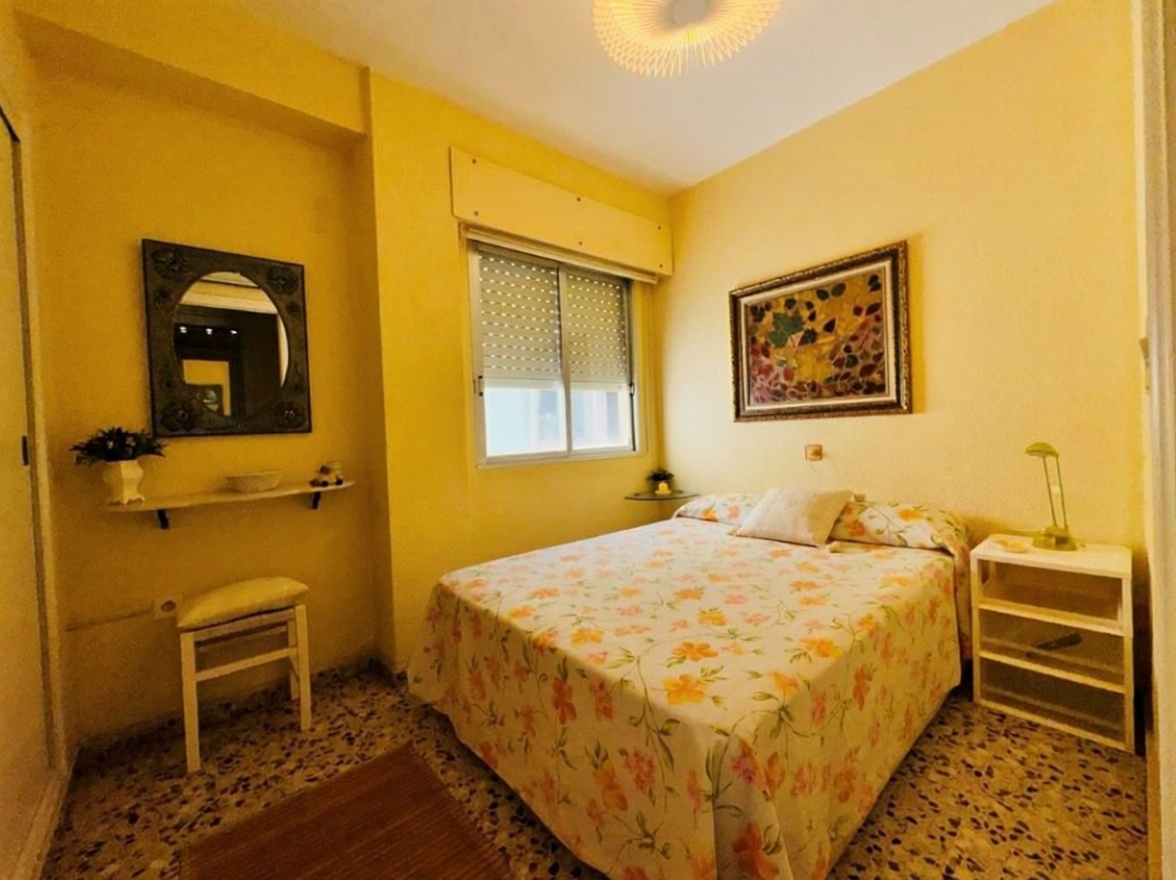 Wohnung in erste Strandlinie in Torrevieja — Schlafzimmer