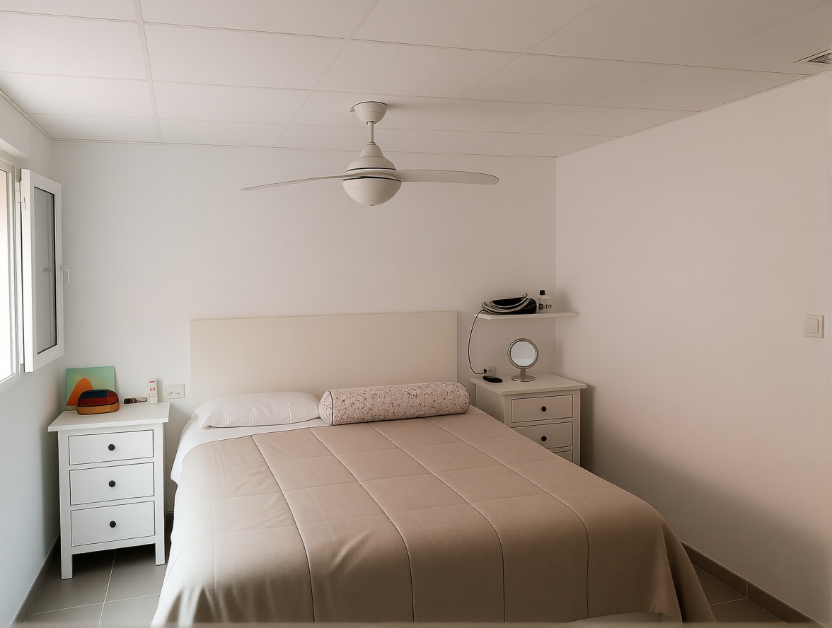 Beachfront flat in Guardamar del Segura — Bedroom