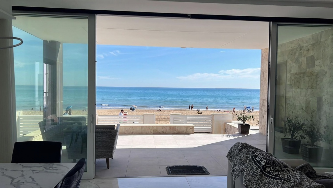 Chalet con acceso directo a playa en Torrevieja