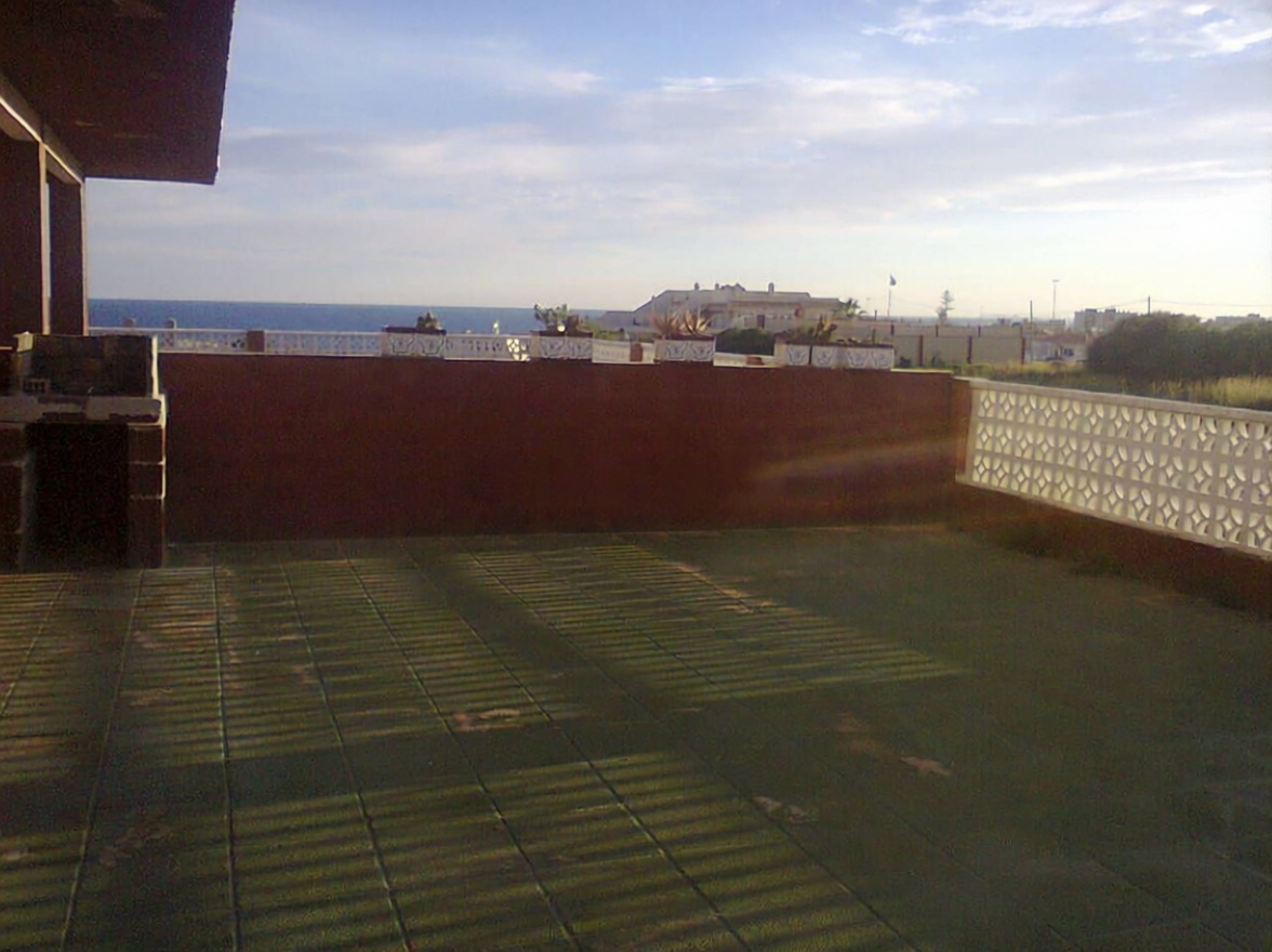 Chalet con acceso directo a playa en Torrevieja