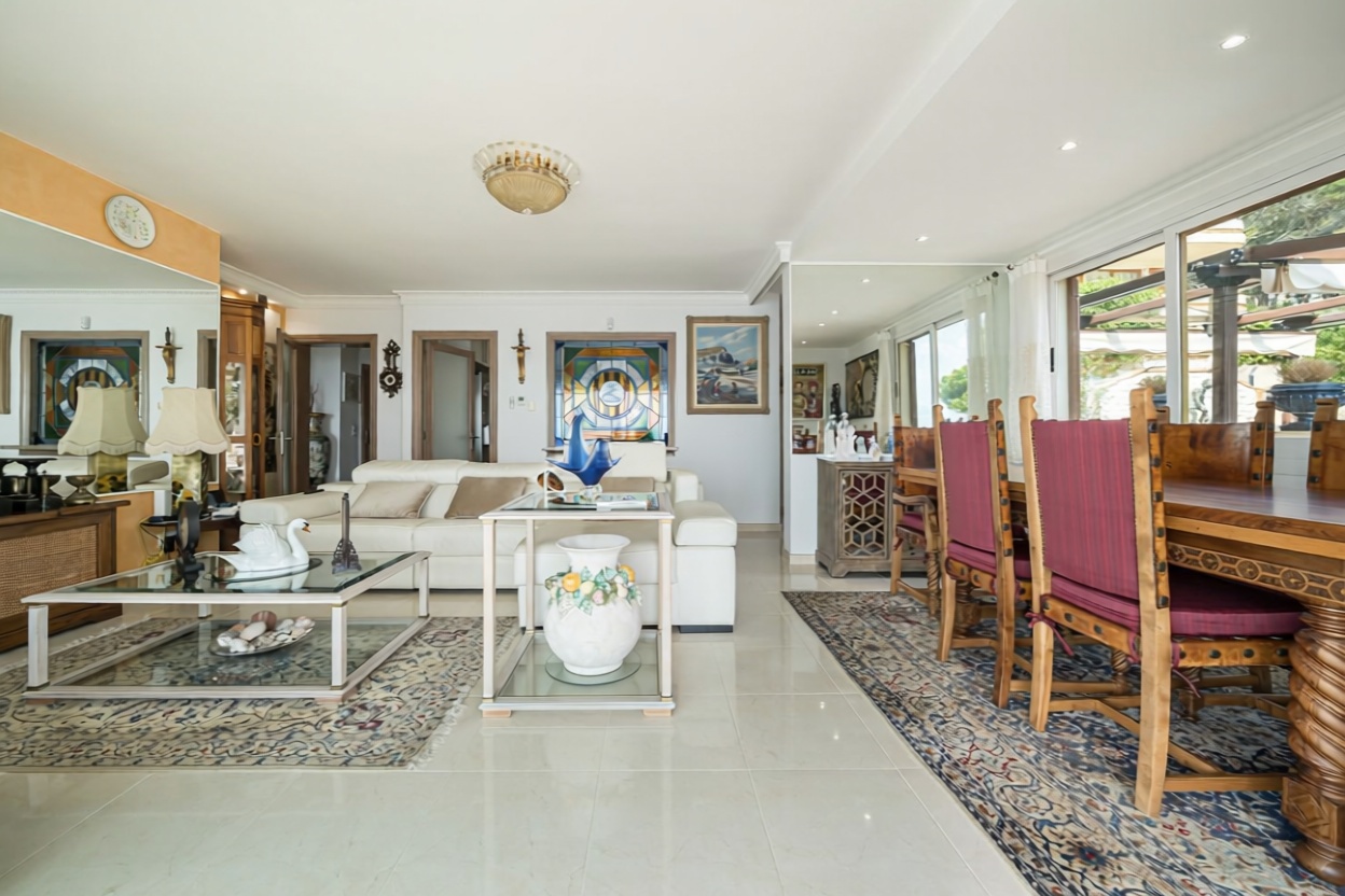 Appartement en première ligne de plage à Calvià — Vue mer