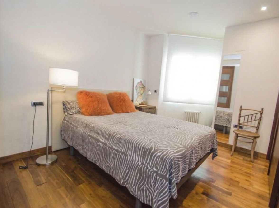 Seafront attic in Torrevieja — Bedroom