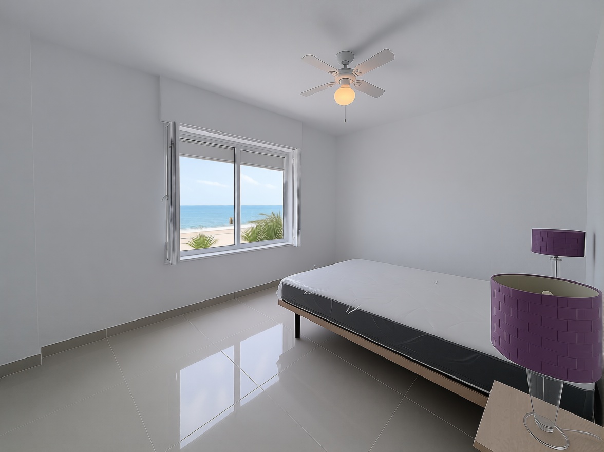 Chalet con acceso directo a playa en Torrevieja — Dormitorio