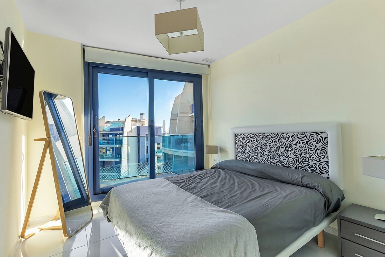 Seafront attic in Torrevieja — Bedroom