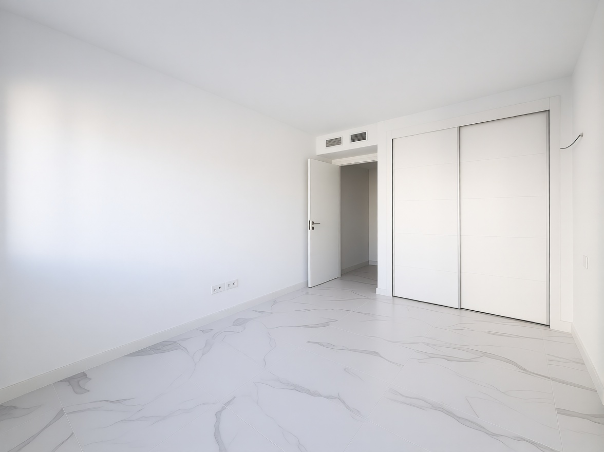 Appartement en première ligne de plage à Torrevieja — Chambre