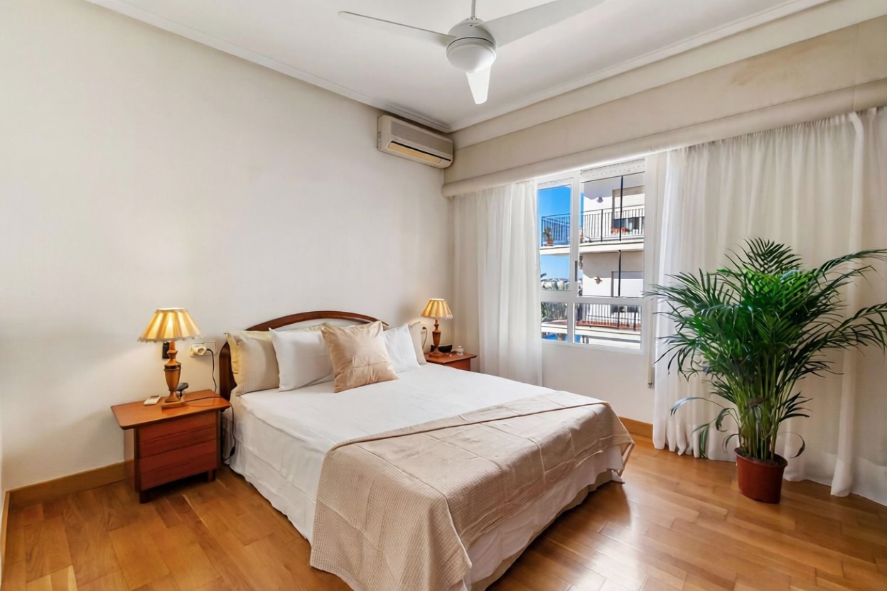 Wohnung in erste Strandlinie in Torrevieja — Schlafzimmer