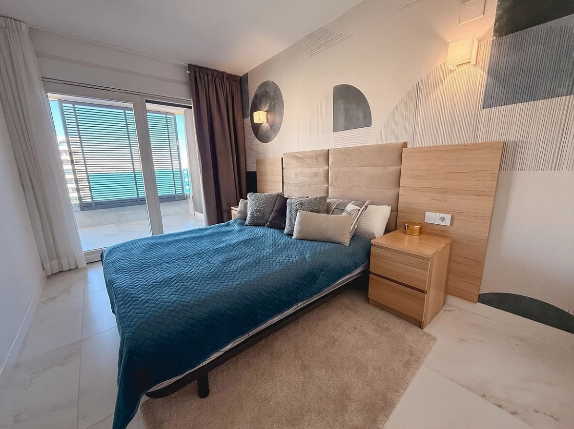 Appartement en première ligne de plage à Orihuela — Chambre