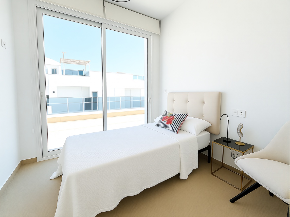 Seafront attic in Torrevieja — Bedroom