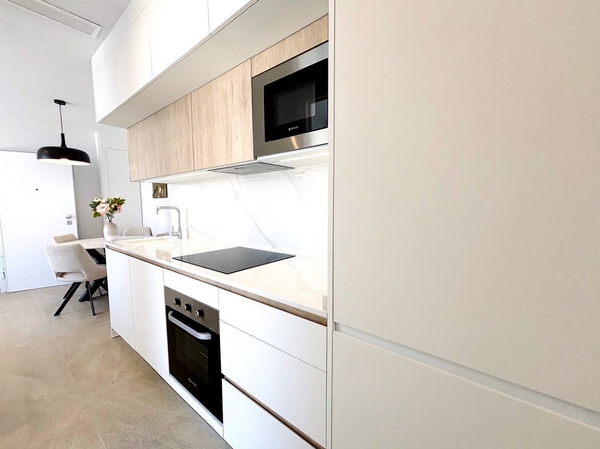 Seafront attic in Torrevieja — Kitchen