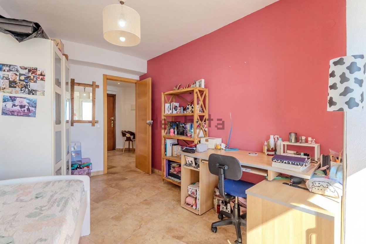 Beachfront flat in Torrevieja — Kitchen