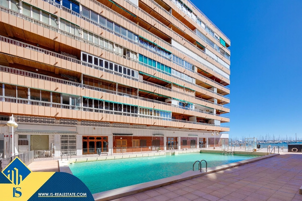 Piso en primera línea de playa en Torrevieja