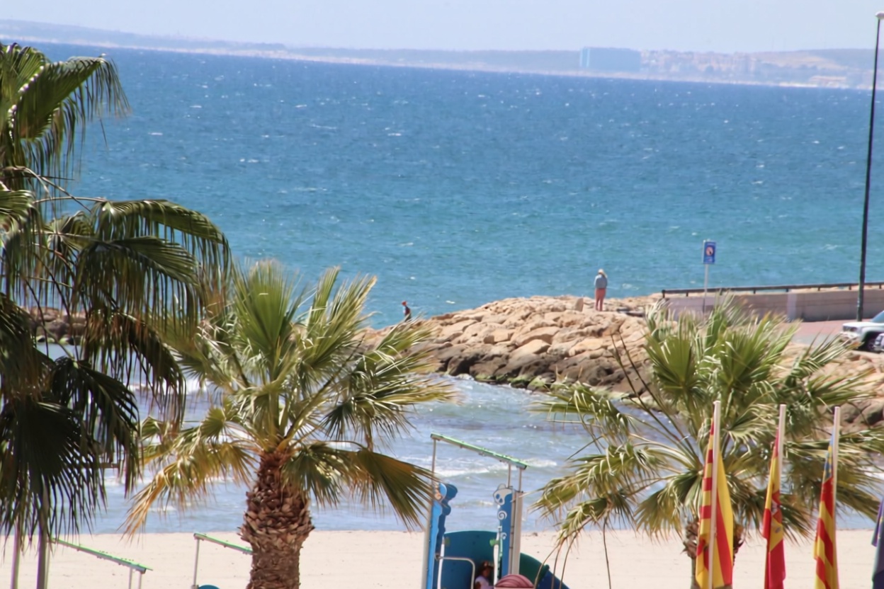 Piso en primera línea de playa en Torrevieja