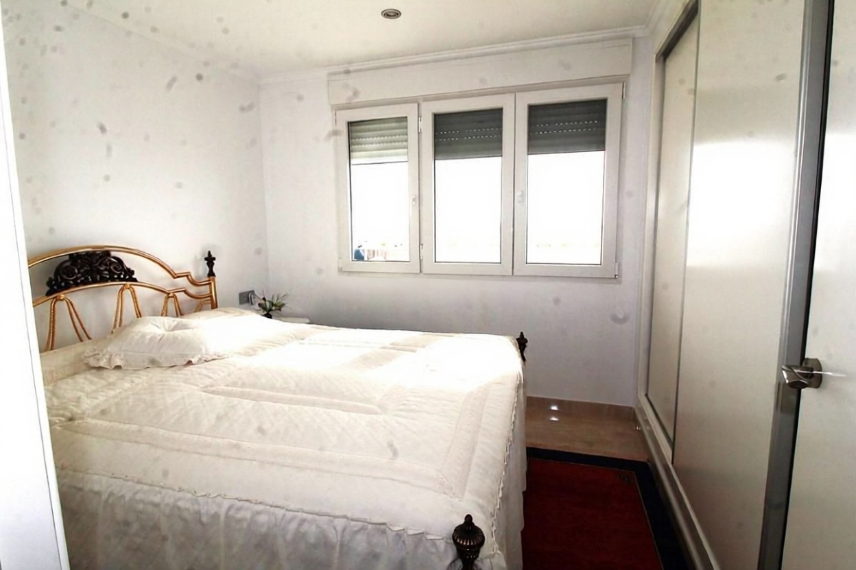Apartamento em primeira linha de praia em Torrevieja — Casa banho