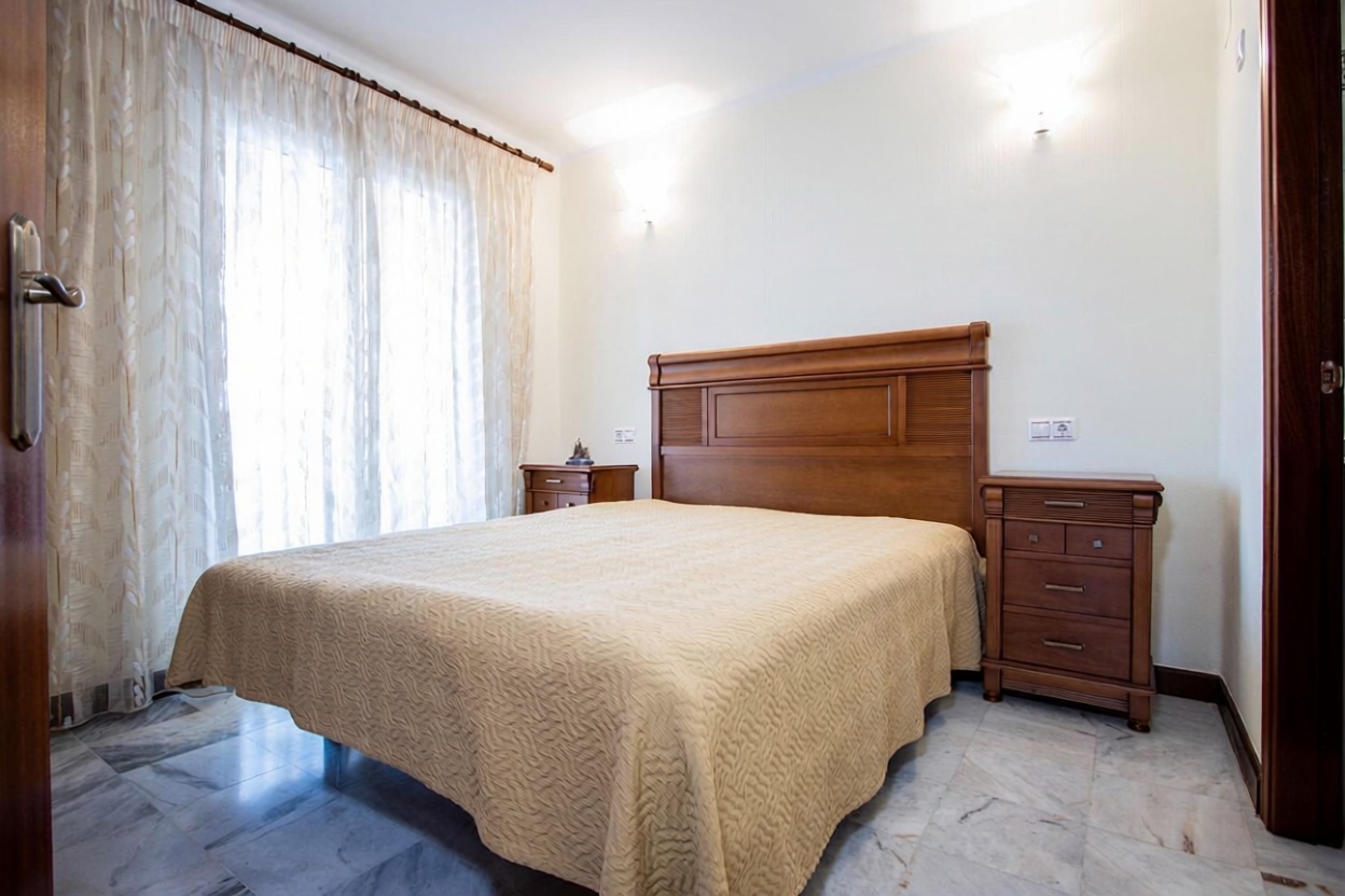 Квартира первая линия пляжа в Torrevieja — Спальня