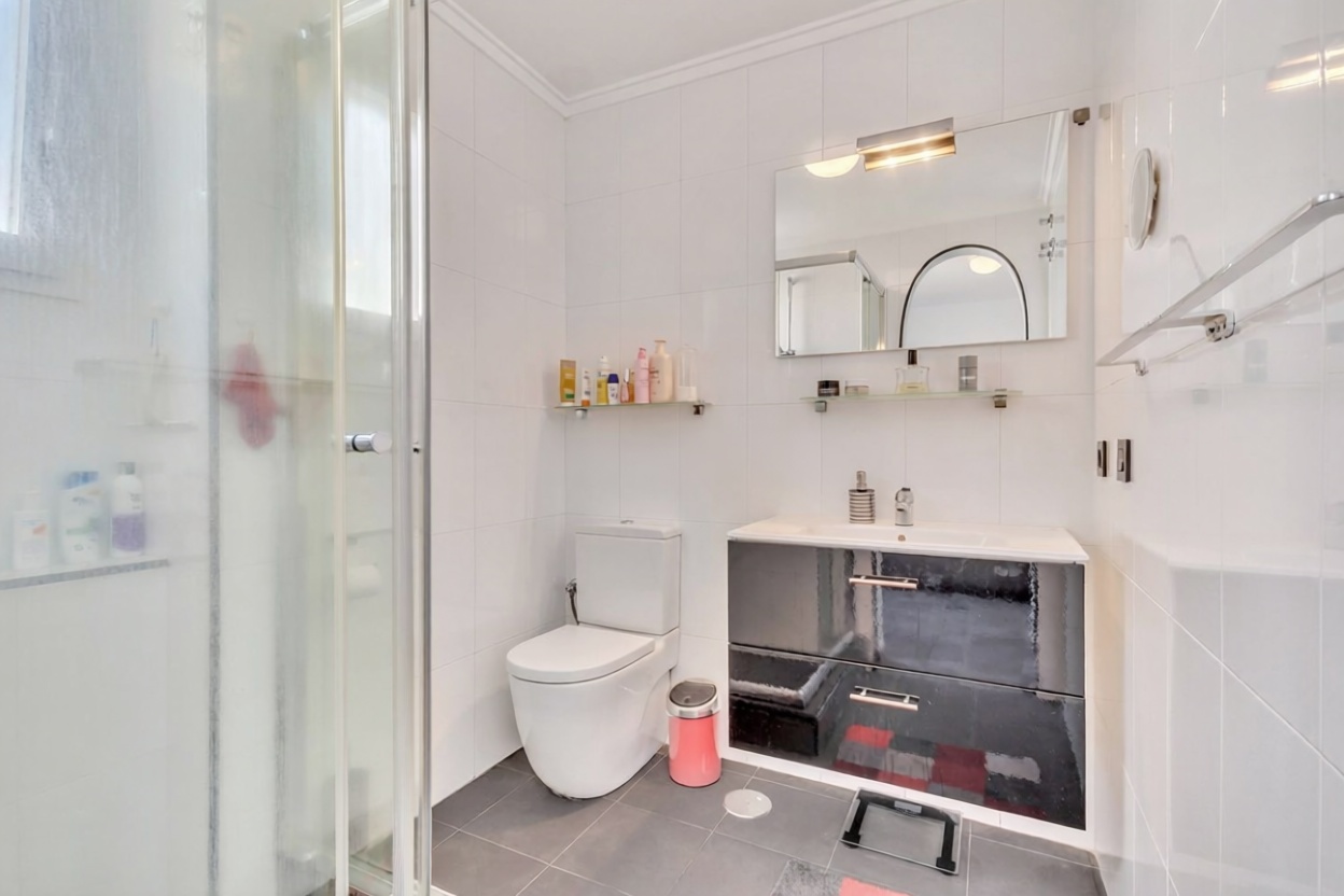 Appartement en première ligne de plage à Torrevieja — Vue mer