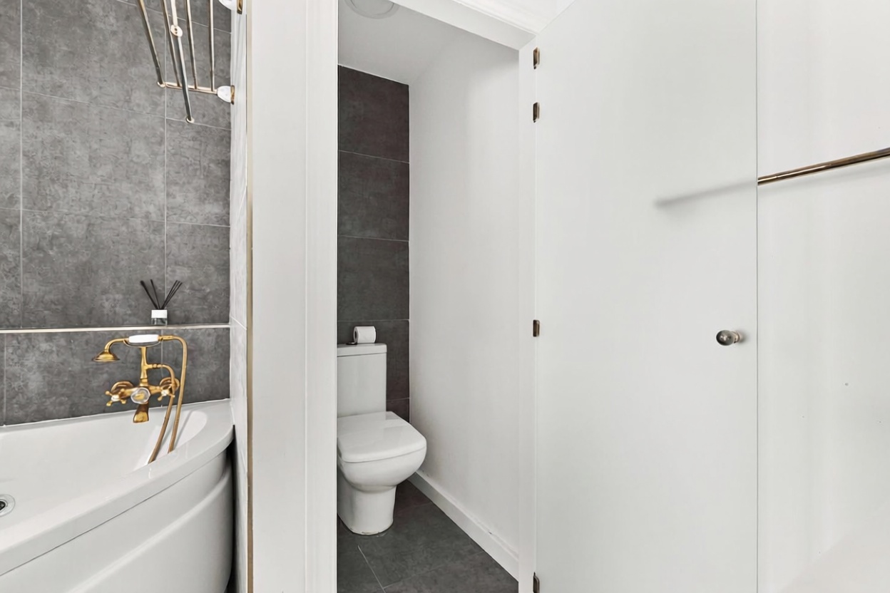 Apartamento em primeira linha de praia em Torrevieja — Quarto