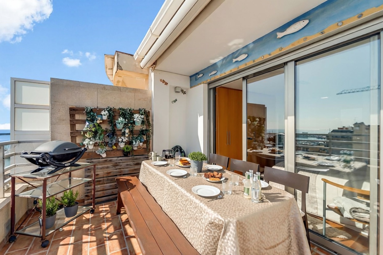 Apartamento em primeira linha de praia em Torrevieja — Cozinha