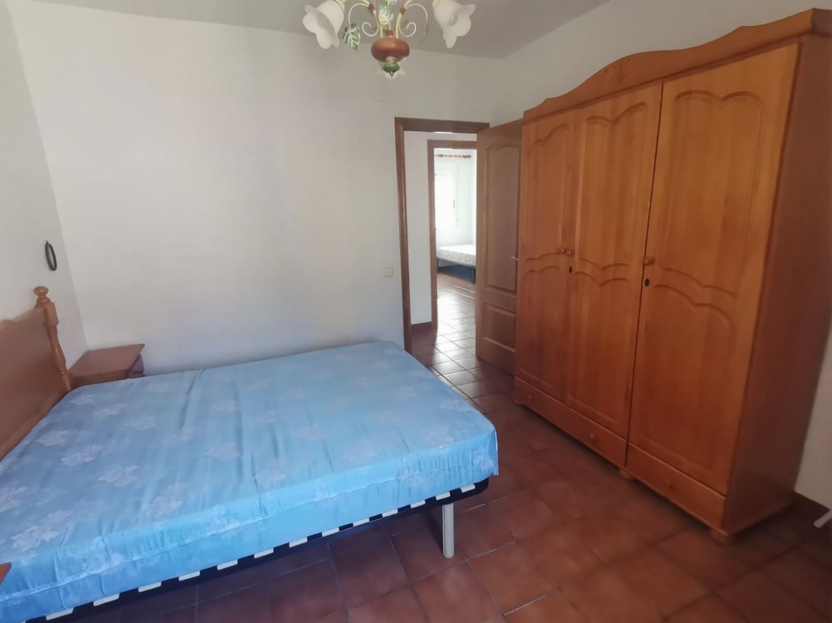 Beachfront flat in Torrevieja — Bedroom