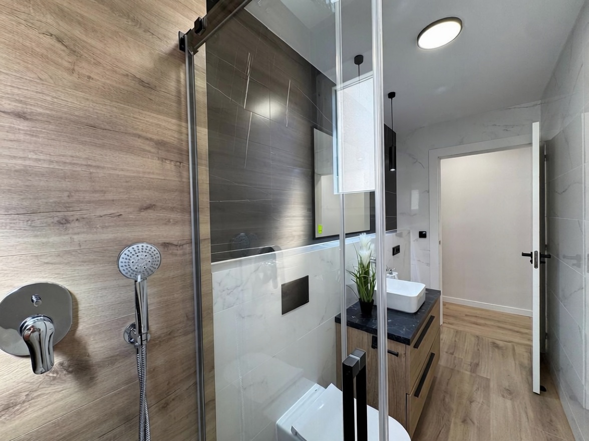 Beachfront flat in Torrevieja — Bedroom