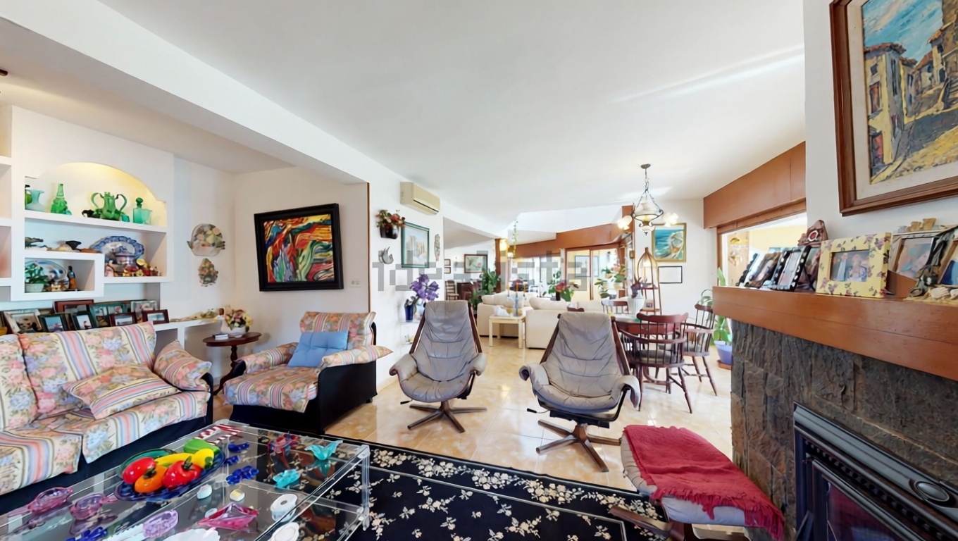 Chalet con acceso directo a playa en Orihuela — Salón