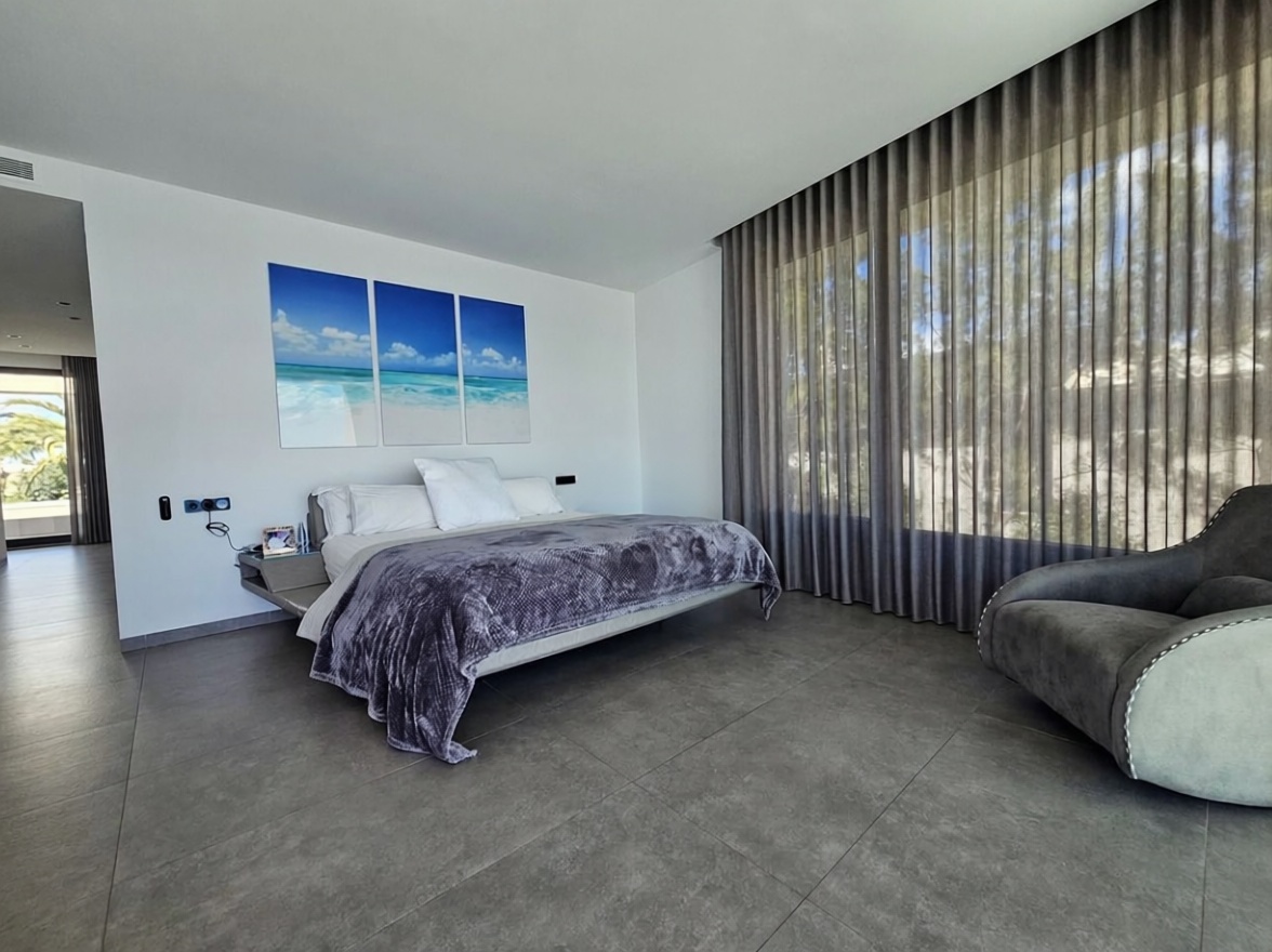 Chalet con acceso directo a playa en Orihuela — Dormitorio