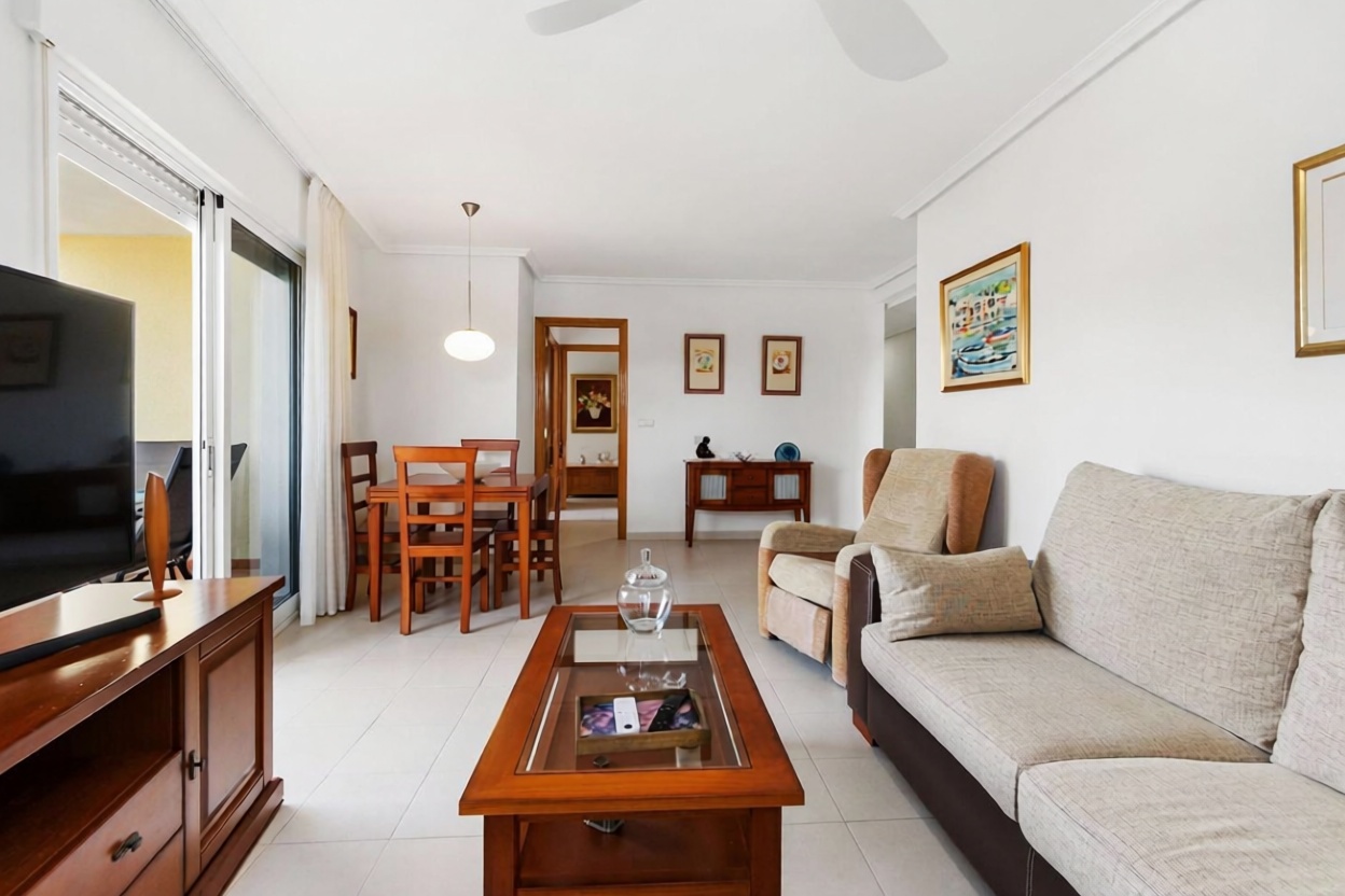 Wohnung in erste Strandlinie in Orihuela — Wohnzimmer