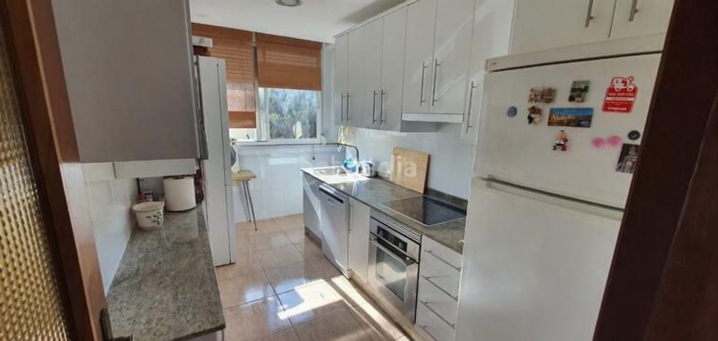 Apartamento em primeira linha de praia em Pilar de la Horadada — Cozinha