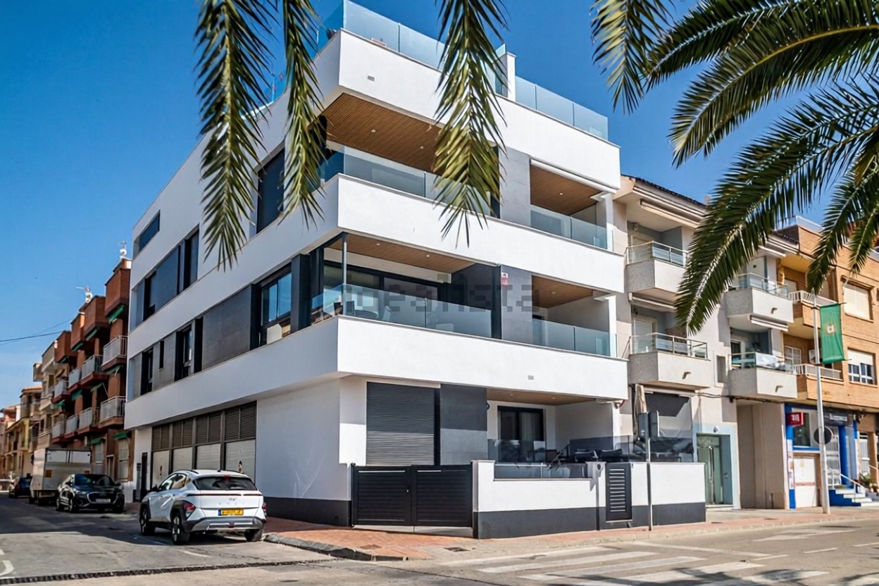 Apartamento em primeira linha de praia em San Pedro del Pinatar — Vista mar