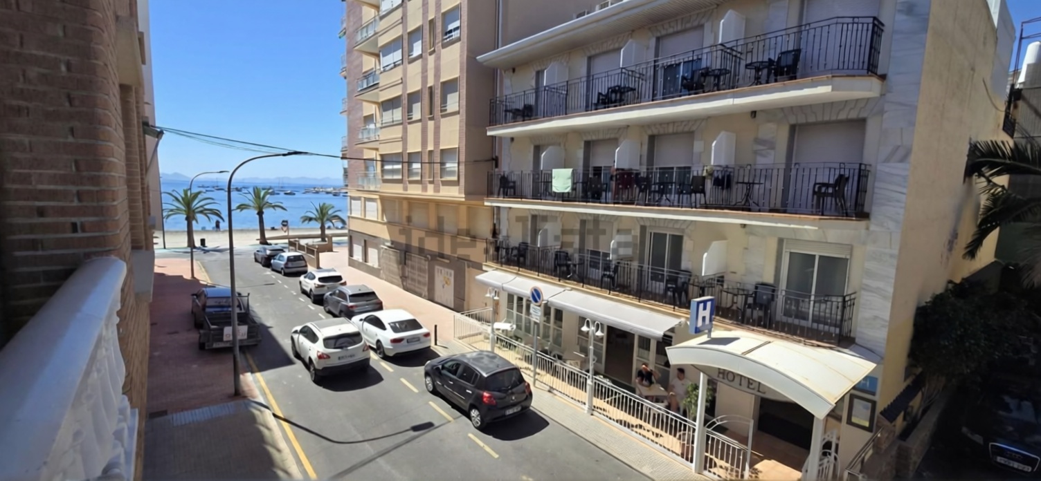 Piso en primera línea de playa en San Pedro del Pinatar