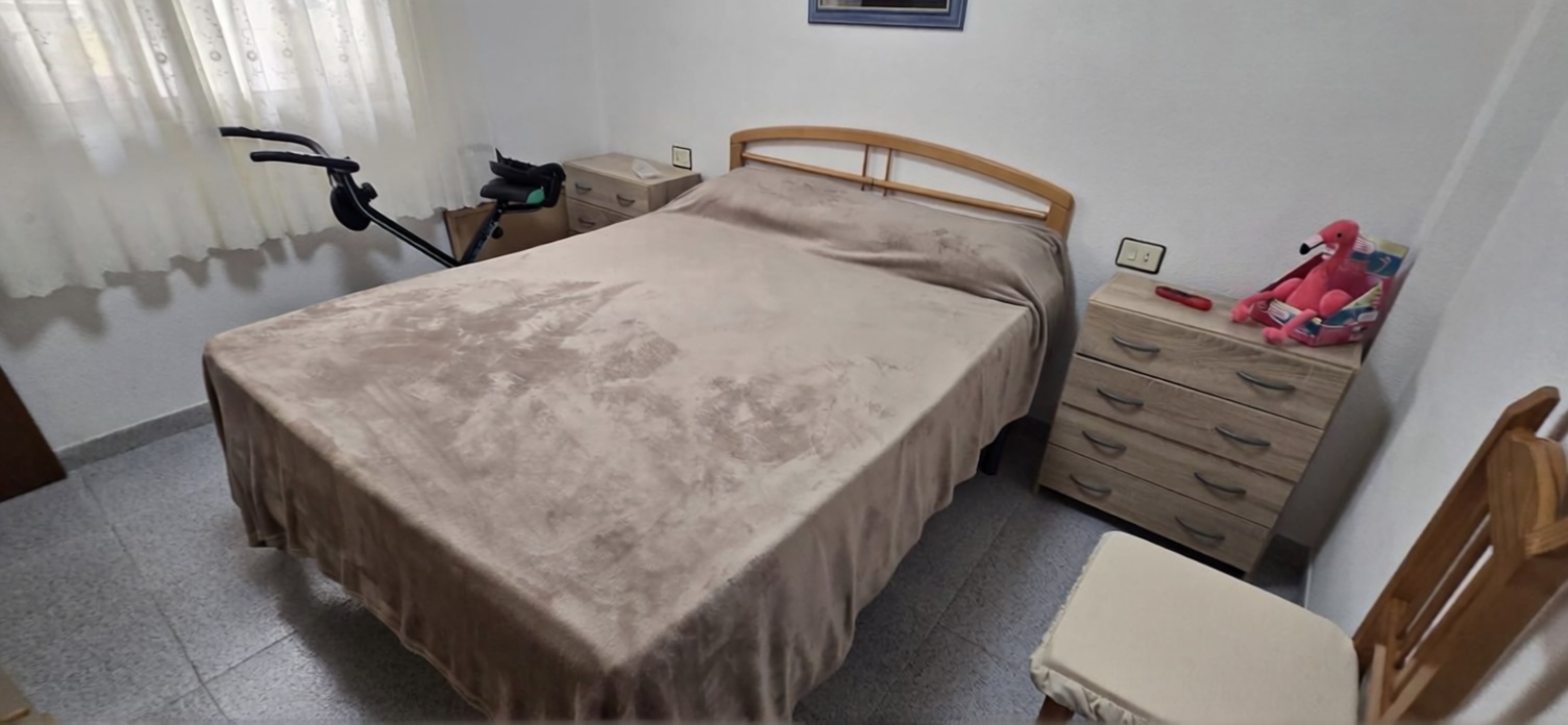 Piso en primera línea de playa en San Pedro del Pinatar — Dormitorio