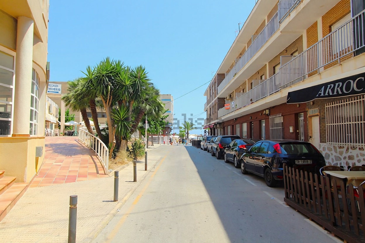 Ático en primera línea de mar en San Pedro del Pinatar — Vista mar