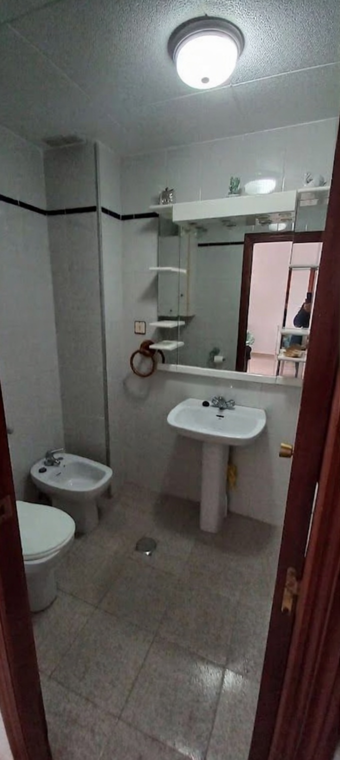 Piso en primera línea de playa en San Pedro del Pinatar — Baño