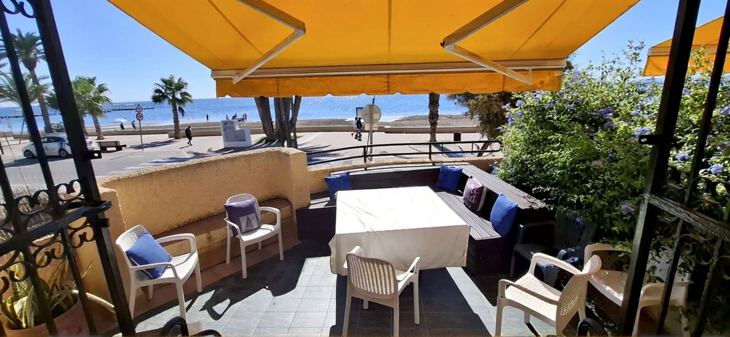 Chalet com acesso direto à praia em San Javier