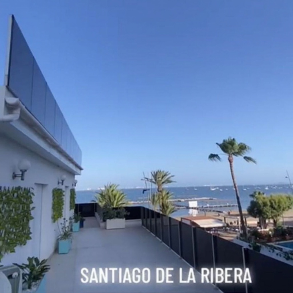 Duplex em primeira linha de praia em San Javier