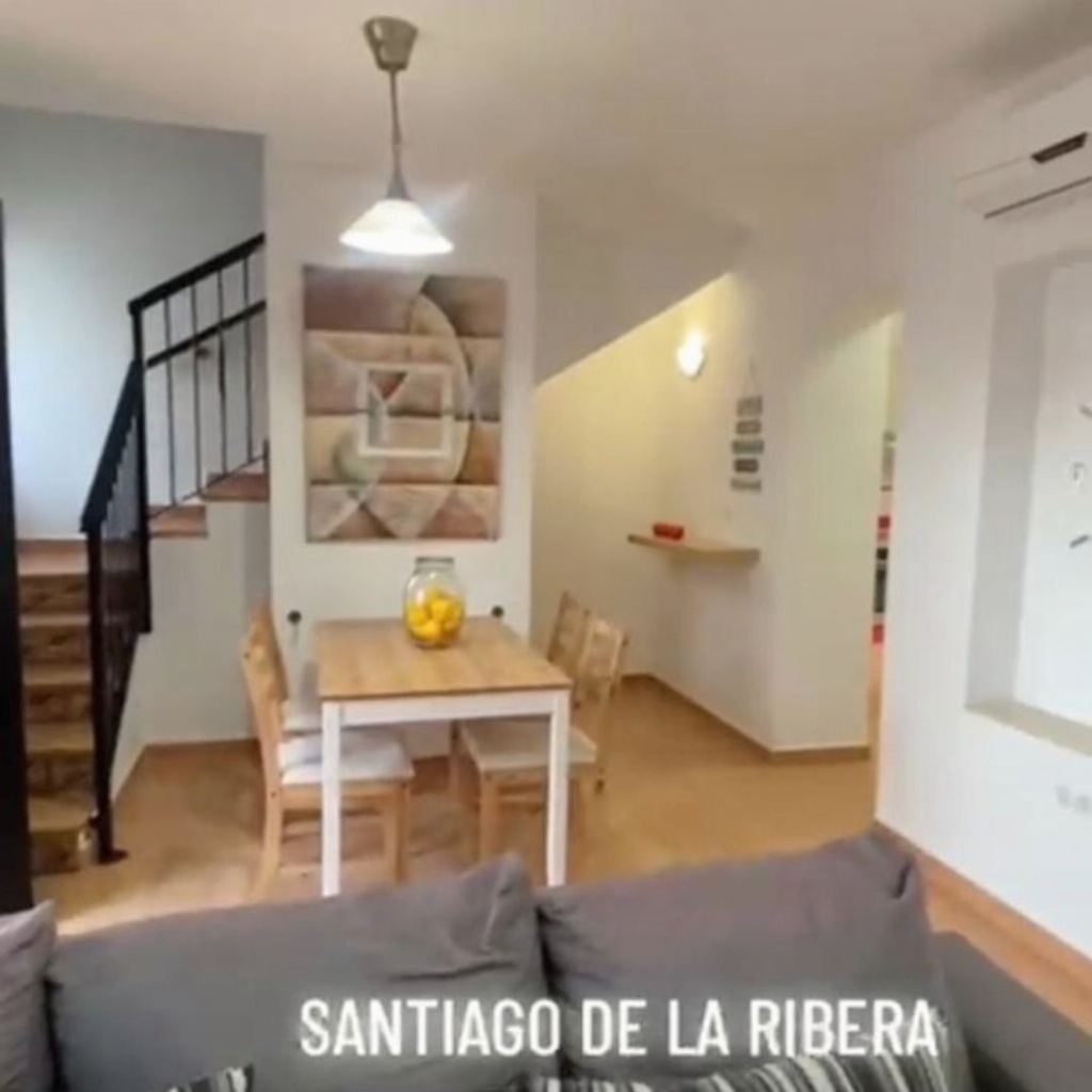 Dúplex en primera línea de playa en San Javier — Salón