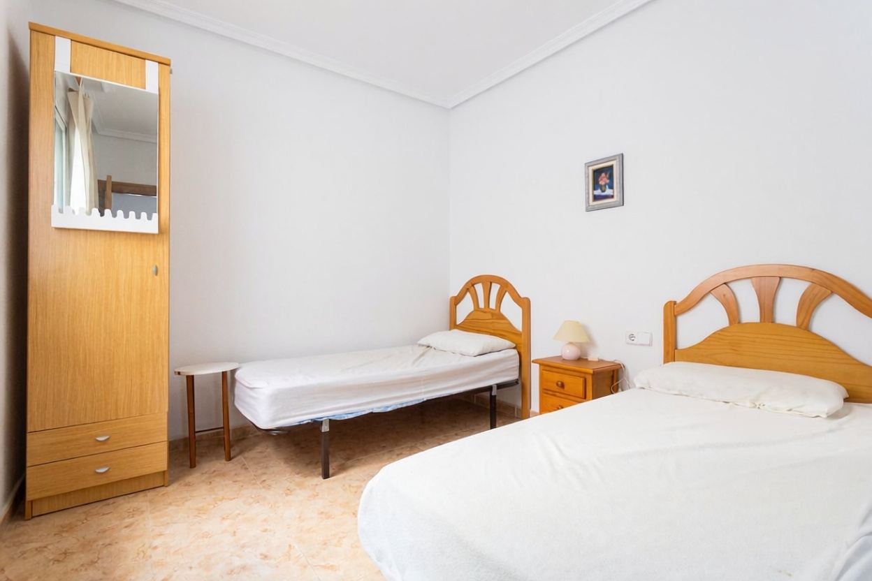 Wohnung in erste Strandlinie in Los Alcázares — Schlafzimmer